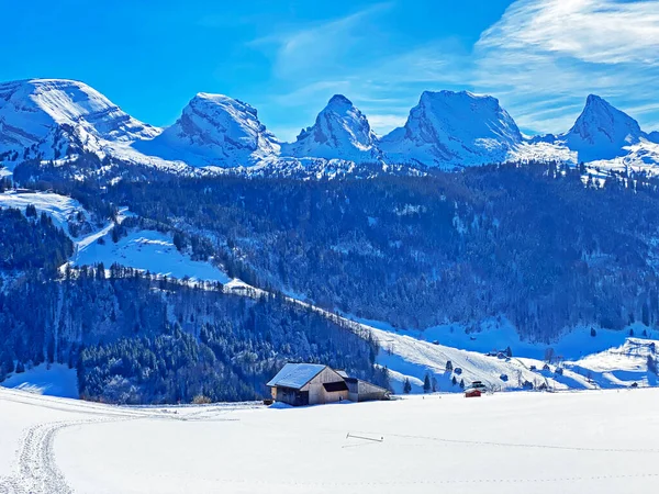 Snowy Peaks Swiss Alpine Mountain Range Churfirsten Churfuersten Appenzell Alps — Stock Photo, Image