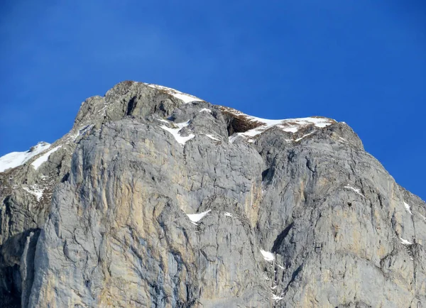 Snow Capped Kámen Alpine Peak Moor 2342 Pohoří Alpstein Appenzell — Stock fotografie