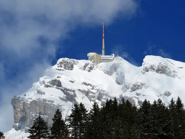 Pico Alpino Nevado Saentis Santis 2502 Cordillera Alpstein Macizo Los —  Fotos de Stock