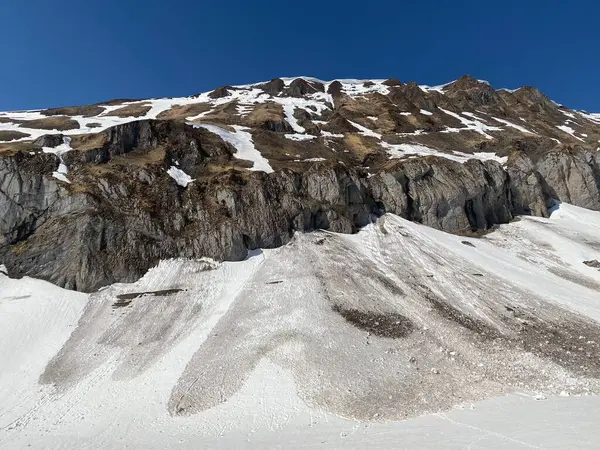 Скалистая Вершина Chrutlenstogg 1966 Каменной Скалой Chrutlenwand Горном Хребте Glarus — стоковое фото