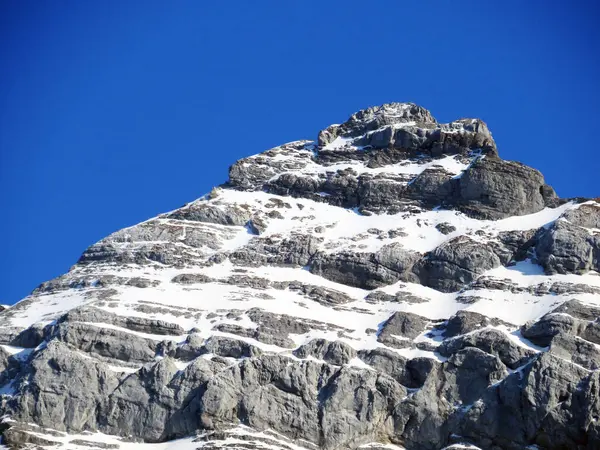 Alpin Topp Usser Furberg Eller Usser Fuerberg 2605 Glarus Alperna — Stockfoto