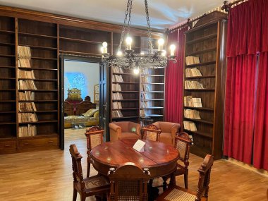 Brlic House Museum veya Ivana Brlic Mazuraniç Evi, Slavonya, Hırvatistan (Muzej Kuca Brlicevih ili Dom Ivane Brlic Mazuraniç, Slavonija, Hrvatska Brod - Slavonija, Hrvatska)