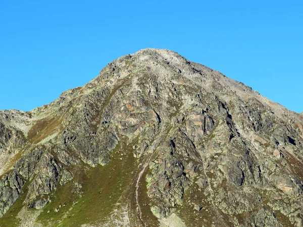 Βραχώδης Αλπική Κορυφή Sentisch Horn 2826 Της Οροσειράς Albula Alps — Φωτογραφία Αρχείου