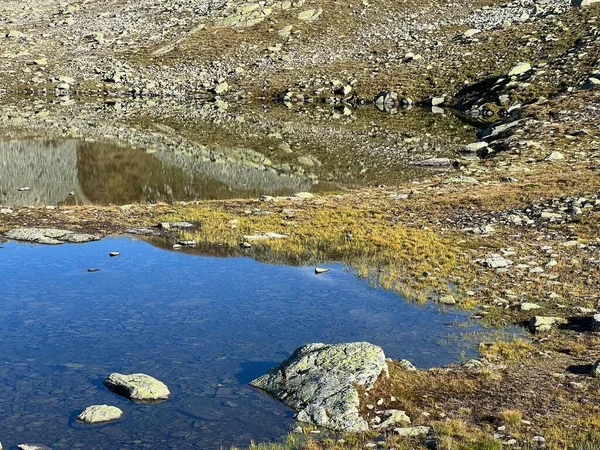 Alpská Jezera Nad Horským Průsmykem Fluelapass Silvrettských Alpách Davos Kanton — Stock fotografie