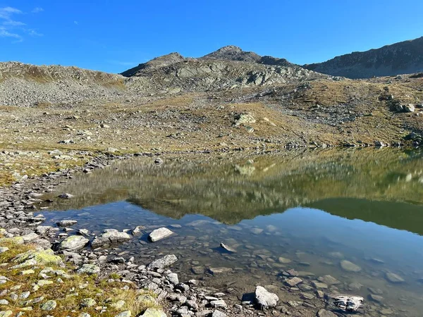 Fluelapass dağ geçidinde ve Silvretta Alplerinde (İsviçre Alplerinde), Davos - Kanton Grisons, İsviçre (Kanton Graubuenden, Schweiz)