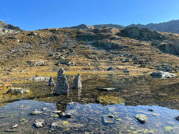 Lacs Alpins Dessus Col Fluelapass Dans Les Alpes Silvretta Massif — Photo