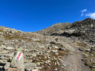 Silvretta Alp Dağları 'nda ve İsviçre Alp Dağları' nda yürüyüş rotaları (Davos - Kanton of Grisons, İsviçre))