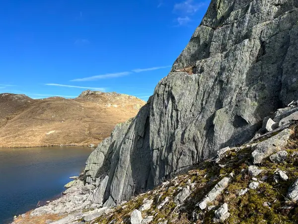 Rocas Piedras Entorno Alpino Suizo Otoño Zona Montañosa San Gotardo —  Fotos de Stock