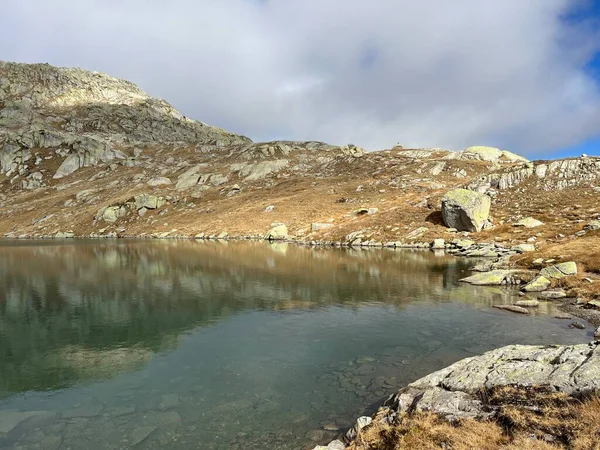 Křišťálově Čistá Alpská Jezera Laghi Orsirora Během Krásného Podzimního Dne — Stock fotografie