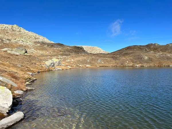 Awal Musim Gugur Danau Alpen Laghi Della Valletta Daerah Pegunungan — Stok Foto