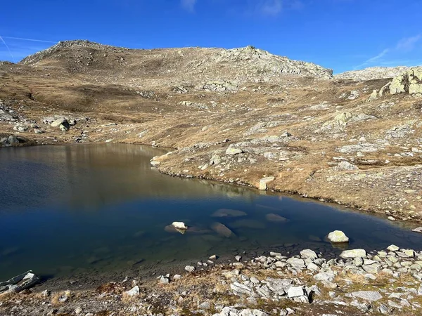 Principios Otoño Los Lagos Alpinos Laghi Della Valletta Zona Montañosa —  Fotos de Stock