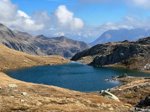 Tidig Höst Fjällsjöarna Laghi Della Valletta Det Bergiga Området Gotthard — Stockfoto