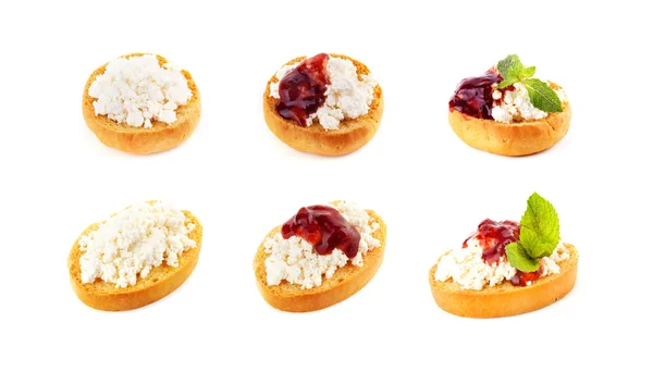 Canape with cottage cheese and jam — Stock Photo, Image