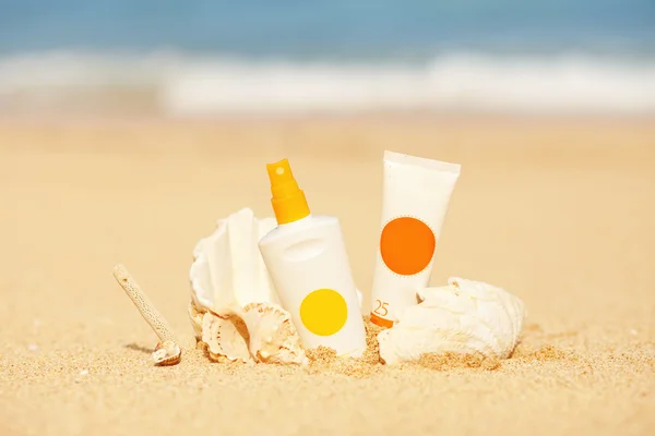 Sunscreen staff — Stock Photo, Image