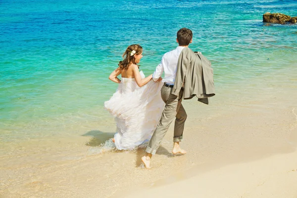 Pareja en el día de boda - bali — Stok fotoğraf