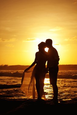 akşam, bali düğün çift Silhouettes