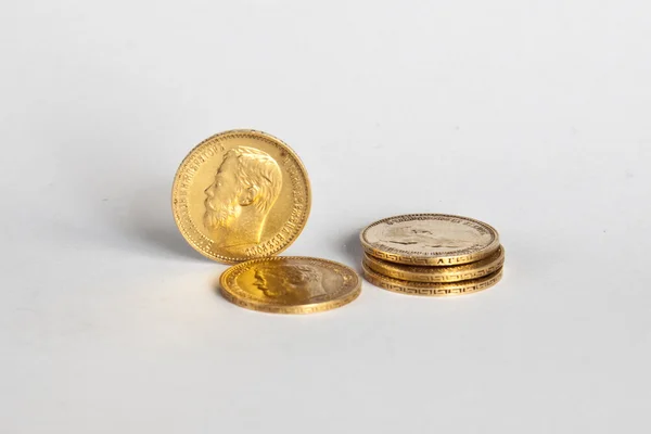 Cinco rublos dourados de carro Nikolaj — Fotografia de Stock