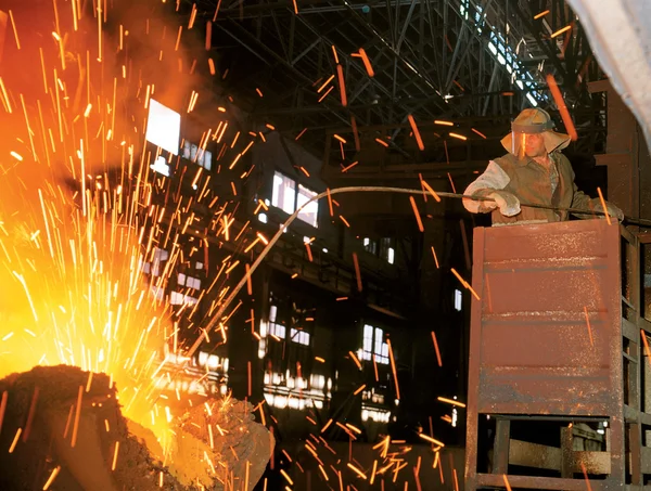 Prueba de calidad de hierro fundido — Foto de Stock
