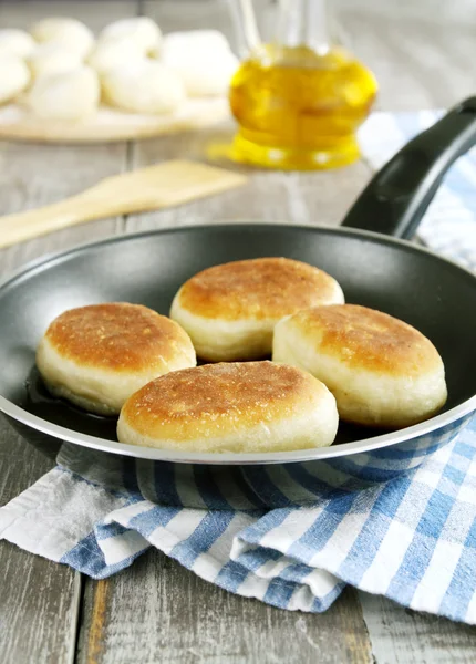 Patties in the pan — Stock Photo, Image