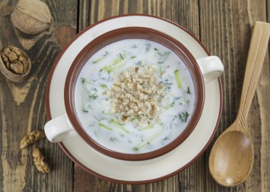 Tarator, Bulgar ekşi süt çorbası