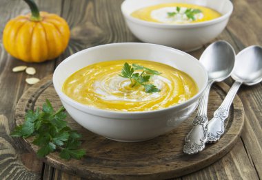 Balkabağı çorbası.