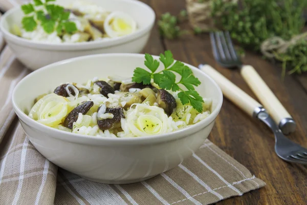 Risotto with mushrooms and leek — Stock Photo, Image