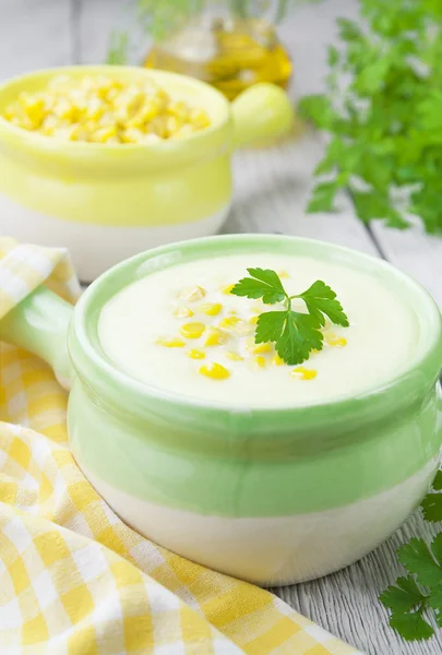 Cream soup with corn — Stock Photo, Image