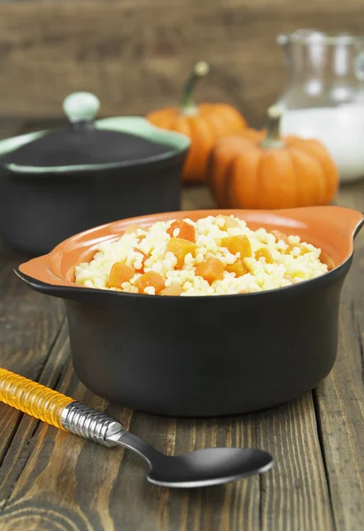 Millet porridge with pumpkin — Stock Photo, Image