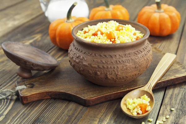 Gachas de mijo con calabaza — Foto de Stock