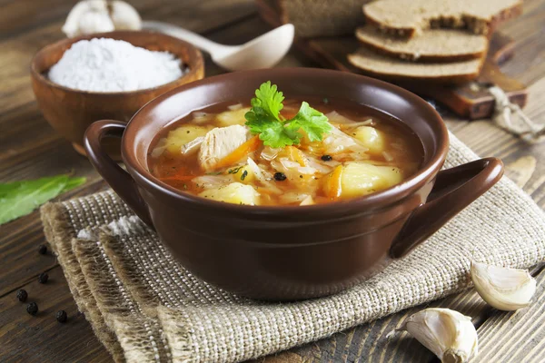 Cabbage soup with meat — Stock Photo, Image