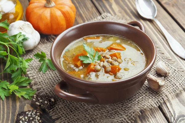 Zuppa di lenticchie con zucca — Foto Stock