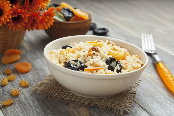 Arroz con frutas secas — Foto de Stock