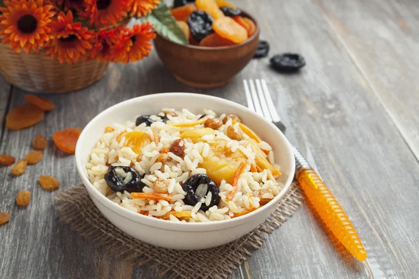 Rice with dried fruit — Stock Photo, Image