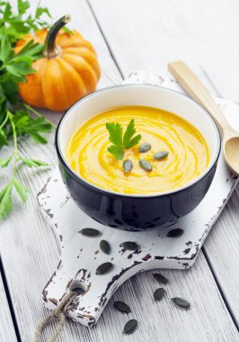 Balkabağı çorbası.