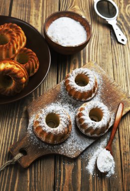 ev yapımı kekler pudra şekeri 