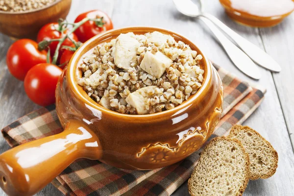 Buckwheat porridge with meat — Stock Photo, Image