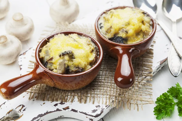 Mushrooms baked with cheese — Stock Photo, Image
