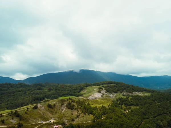 Vista Aérea Del Cañón Okace Las Montañas Están Cubiertas Bosque —  Fotos de Stock