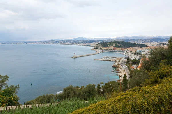 Vista da costa francesa da riviera em Nice — Fotografia de Stock