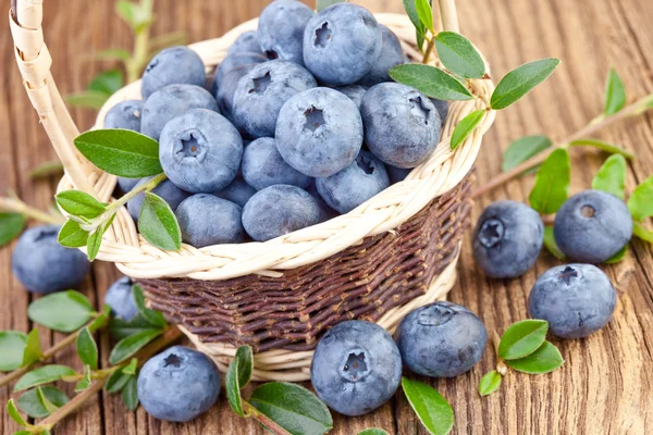 Blueberry in Wicker Basket — Stock Photo, Image