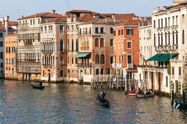 Vista panorámica de Venecia desde un puente sobre el Gran Canal — Foto de Stock