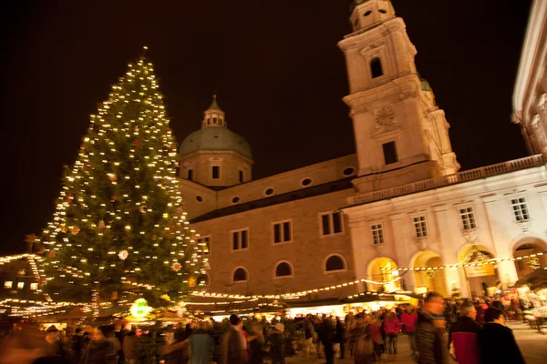 Mercado de Navidad en Salzburgo, Austria — Foto de Stock