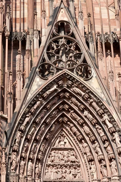 Katedrála ve Štrasburku v Alsasku, Francie — Stock fotografie