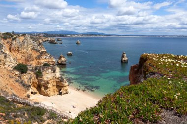 praia Beach toplayan yapmak camilo, algarve, Portekiz