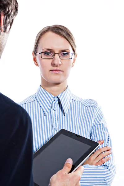 Pareja de negocios con tablet — Foto de Stock