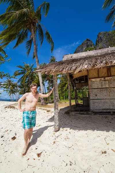 Voy a vivir en esta casa de playa — Foto de Stock