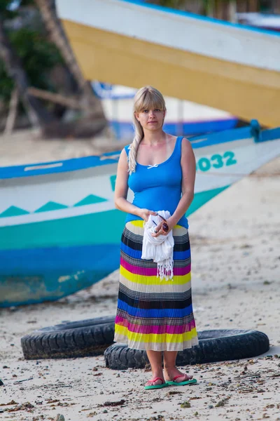 I want to swim on that boat — Stock Photo, Image