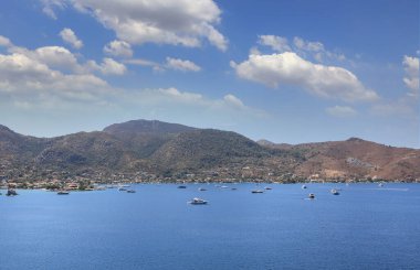 Marmaris - Türkiye 06 Eylül 2021 Selimiye Köyü 'nden olağanüstü kaçış. Marmaris Akdeniz' e yakın. Gemi seyahati için güzel bir yer..