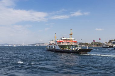 İstanbul - Türkiye 14 Eylül 2021 Avrupa kayasından Anadolu tarafına feribot geçişi