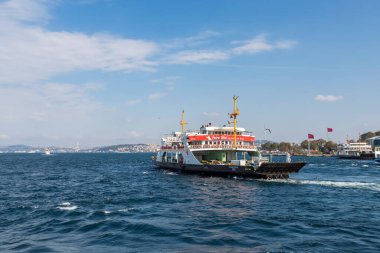  İstanbul - Türkiye 14 Eylül 2021 Avrupa kayasından Anadolu tarafına feribot geçişi
